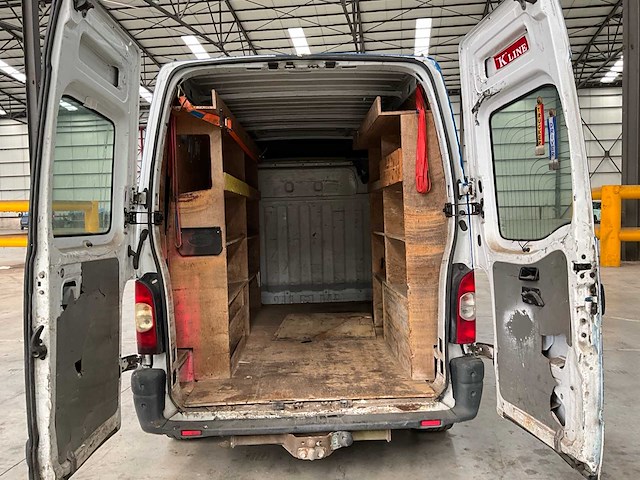 2004 opel movano lichte vrachtwagen - afbeelding 13 van  27