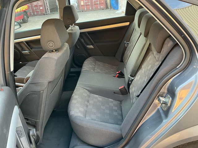 2004 opel vectra gts personenauto - afbeelding 9 van  28