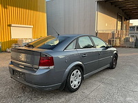 2004 opel vectra gts personenauto - afbeelding 24 van  28