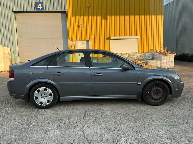 2004 opel vectra gts personenauto - afbeelding 25 van  28