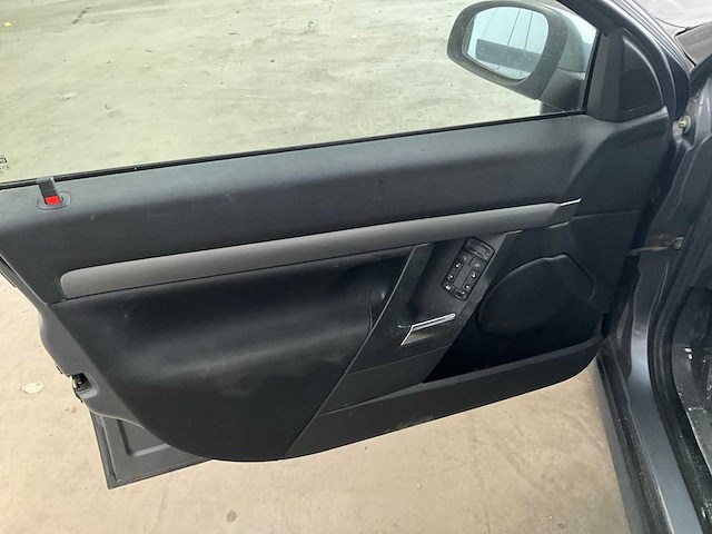 2004 opel vectra - afbeelding 2 van  28