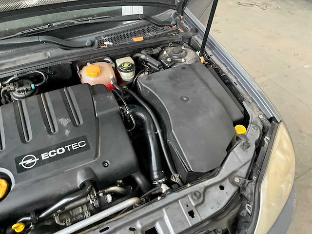 2004 opel vectra - afbeelding 17 van  28