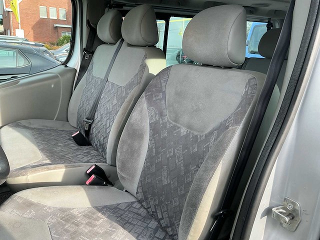 2004 opel vivaro - afbeelding 13 van  42