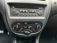 2004 peugeot 206cc auto - afbeelding 22 van  33