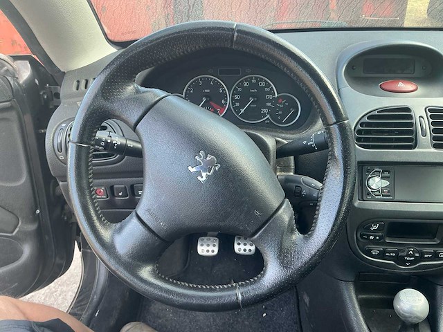 2004 peugeot 206cc personenauto - afbeelding 9 van  26