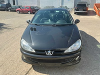 2004 peugeot 206cc personenauto - afbeelding 12 van  26