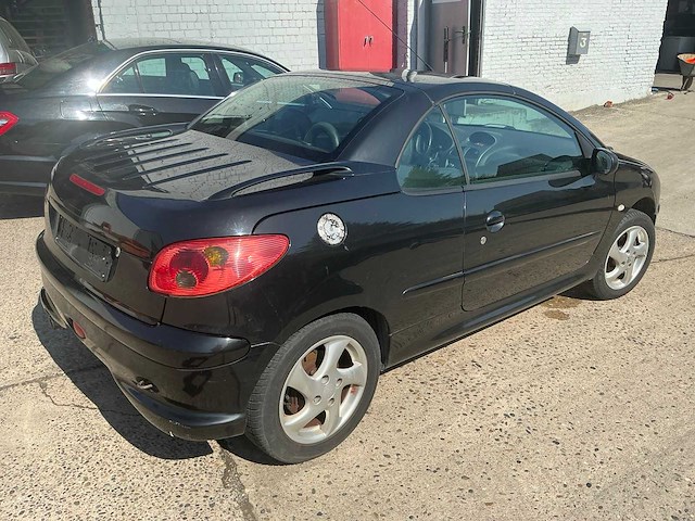 2004 peugeot 206cc personenauto - afbeelding 22 van  26