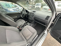 2004 polo vw - afbeelding 14 van  38
