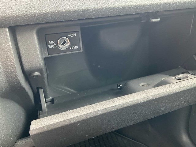 2004 polo vw - afbeelding 27 van  38