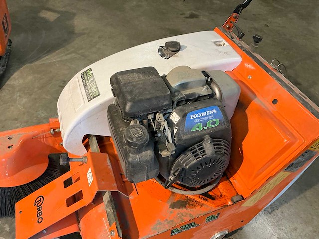 2004 rcm t5001 th straatveegmachine - afbeelding 5 van  8