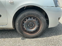 2004 renault clio personenauto - afbeelding 4 van  32