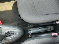 2004 renault clio personenauto - afbeelding 31 van  32