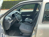 2004 renault clio personenauto - afbeelding 20 van  32
