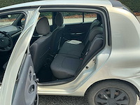 2004 renault clio personenauto - afbeelding 22 van  32