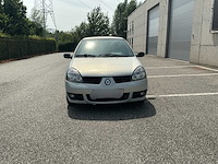 2004 renault clio personenauto - afbeelding 12 van  32
