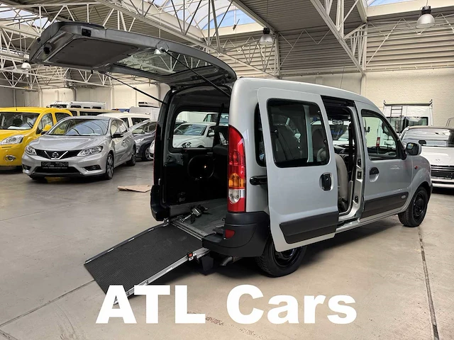 2004 renault kangoo - rolstoelvervoer - afbeelding 12 van  27