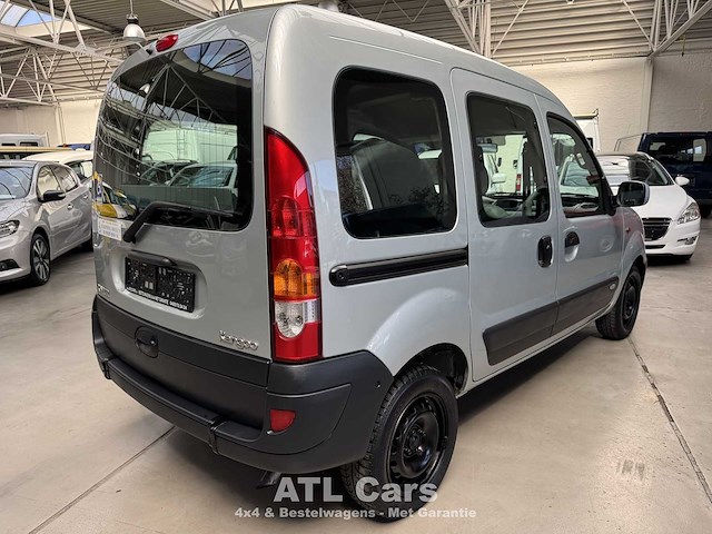 2004 renault kangoo - rolstoelvervoer - afbeelding 20 van  27
