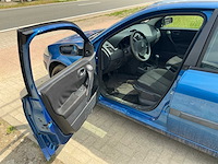 2004 renault megane personenauto - afbeelding 1 van  1