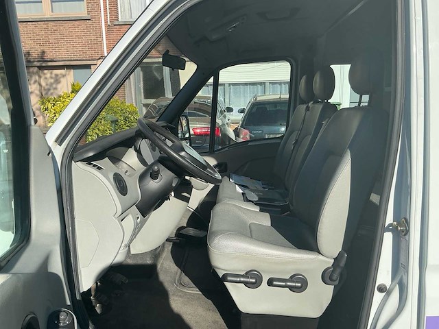 2004 renautl master personenauto - afbeelding 7 van  18