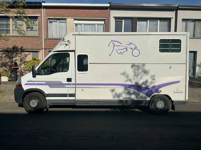 2004 renautl master personenauto - afbeelding 10 van  18