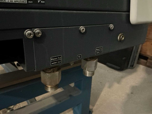 2004 rofin dc010 lasersnijmachine - afbeelding 8 van  9