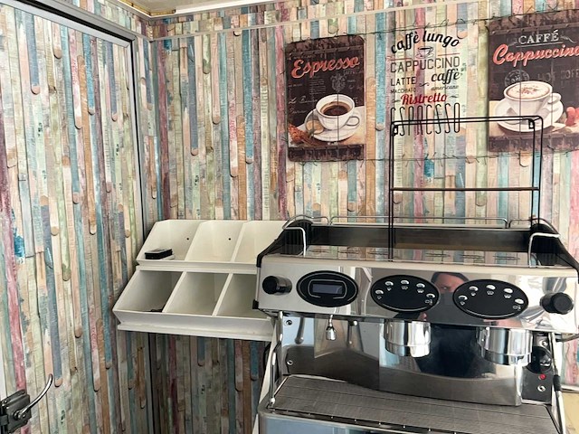 2004 saelens s3500d foodtruck - afbeelding 14 van  43