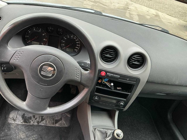 2004 seat ibiza personenauto - afbeelding 5 van  24