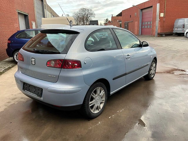 2004 seat ibiza personenauto - afbeelding 20 van  24