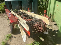 2004 siltrex gs-190 grasoogstmachine - hooikeerder - afbeelding 2 van  9
