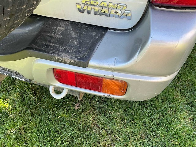 2004 suzuki grand vitara personenauto - afbeelding 29 van  31