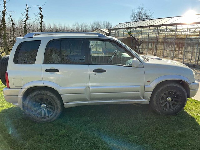 2004 suzuki grand vitara personenauto - afbeelding 25 van  31