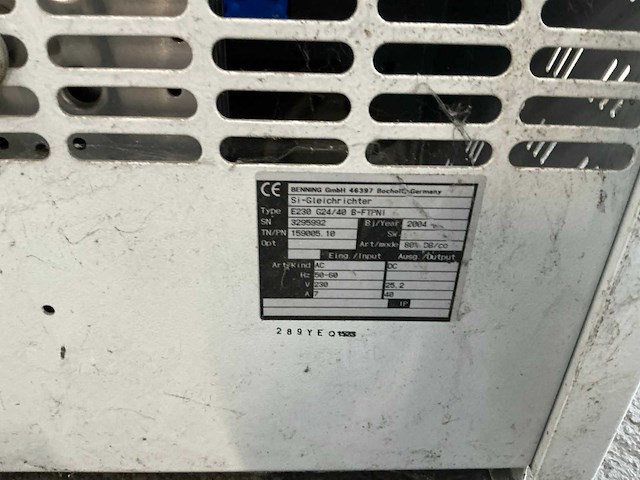 2004 tebetron pulls e230 g24/40 b-ftp i lader - afbeelding 1 van  1