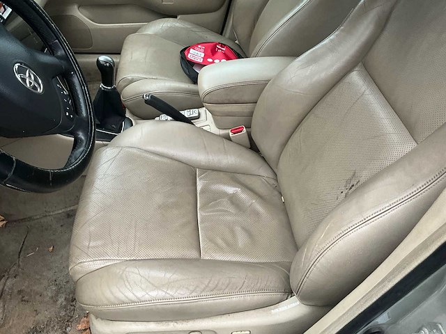 2004 toyota avensis personenauto - afbeelding 16 van  26