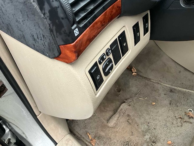 2004 toyota avensis personenauto - afbeelding 18 van  26