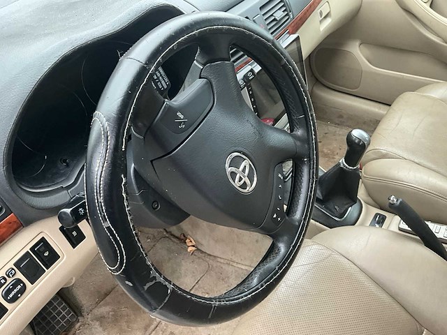 2004 toyota avensis personenauto - afbeelding 19 van  26