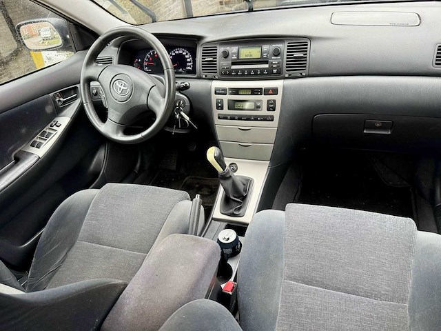 2004 toyota corolla personenauto - afbeelding 2 van  23