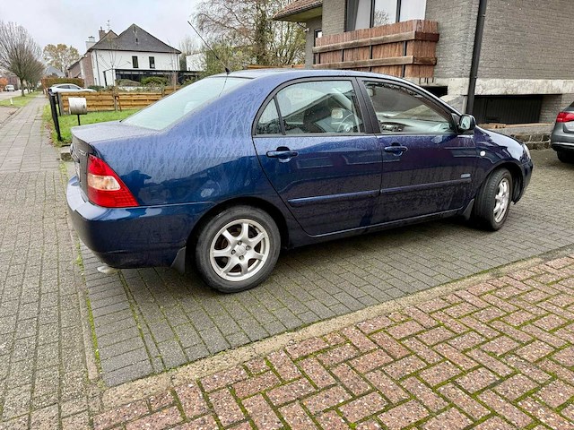 2004 toyota corolla personenauto - afbeelding 18 van  23
