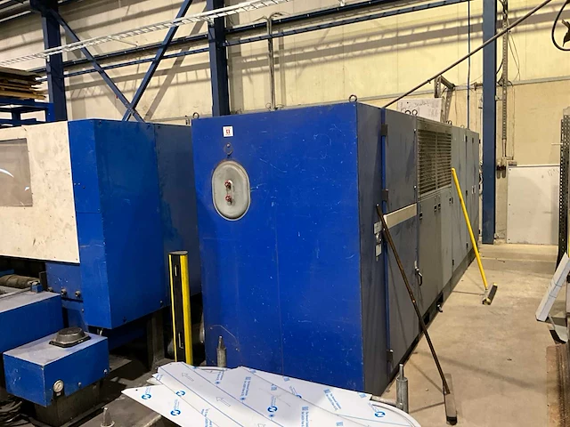 2004 trumatic l3030 lasersnijmachine - afbeelding 2 van  19
