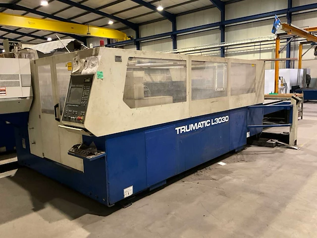 2004 trumatic l3030 lasersnijmachine - afbeelding 13 van  19