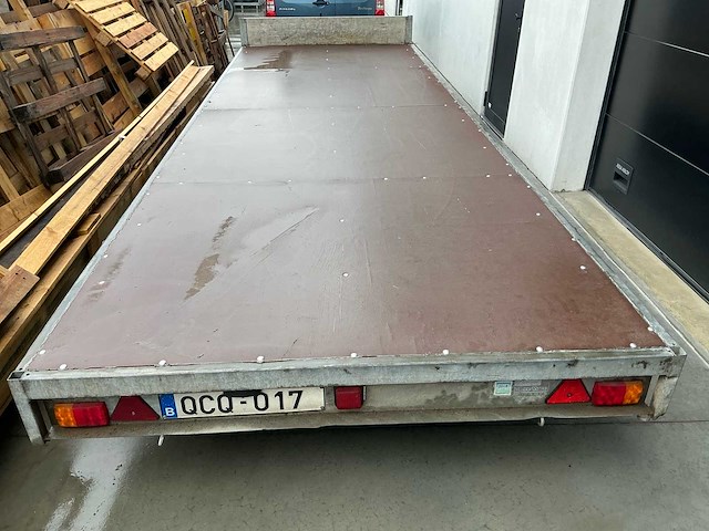 2004 valcke - afbeelding 9 van  13