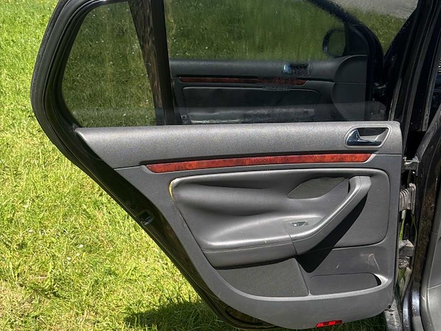 2004 volkswagen golf 1k auto - afbeelding 5 van  16