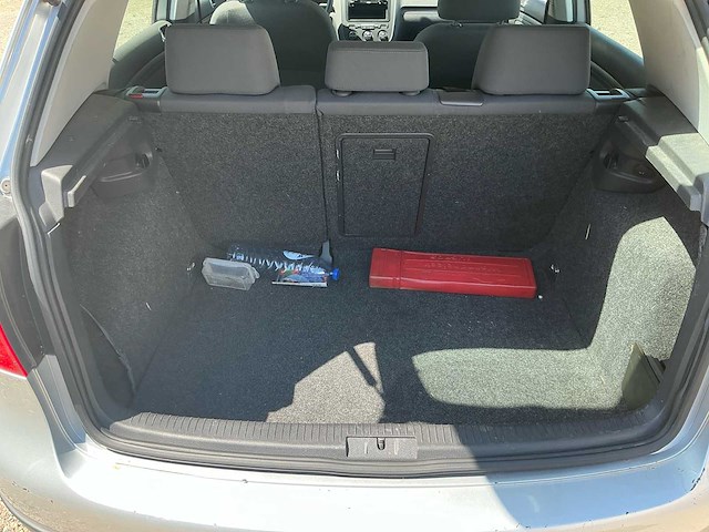 2004 volkswagen golf 5 personenauto - afbeelding 15 van  33