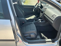 2004 volkswagen golf 5 personenauto - afbeelding 20 van  33
