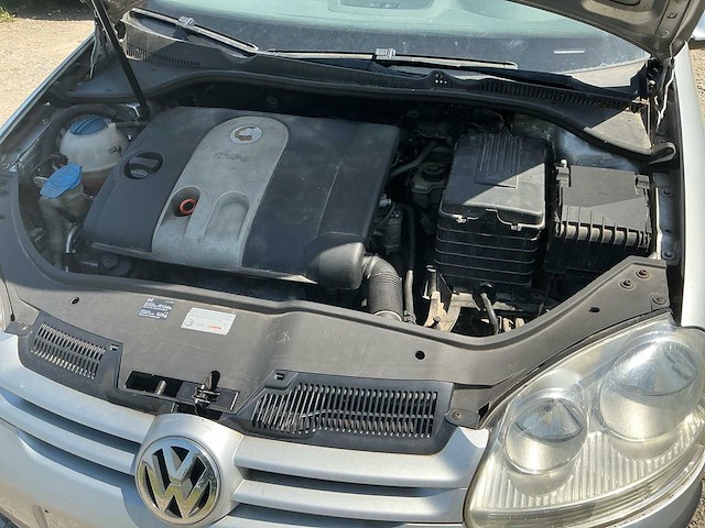 2004 volkswagen golf 5 personenauto - afbeelding 22 van  33