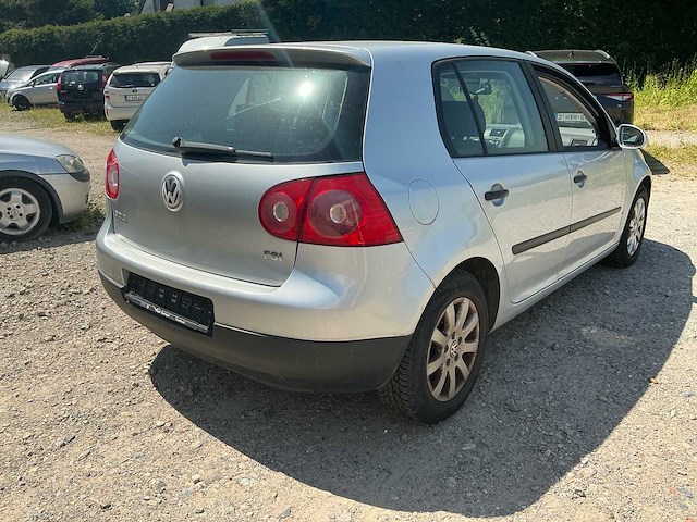 2004 volkswagen golf 5 personenauto - afbeelding 29 van  33