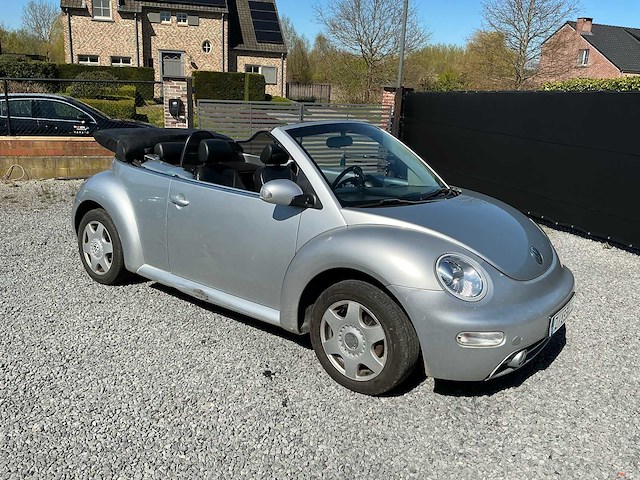 2004 volkswagen new beetle cabriolet cabriolet personenauto - afbeelding 35 van  36