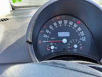 2004 volkswagen new beetle cabriolet cabriolet personenauto - afbeelding 6 van  27