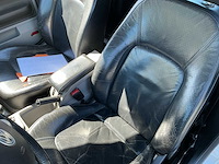 2004 volkswagen new beetle cabriolet cabriolet personenauto - afbeelding 8 van  27