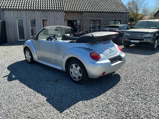 2004 volkswagen new beetle cabriolet cabriolet personenauto - afbeelding 18 van  27