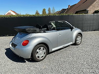 2004 volkswagen new beetle cabriolet cabriolet personenauto - afbeelding 24 van  27